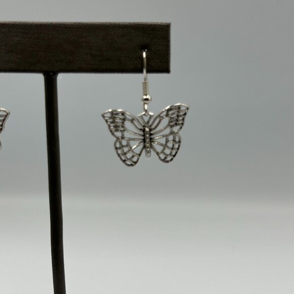 Butterfly Dangle Earrings Silver Tone Pierced Open Cutout Wings Insect Jewelry - Picture 3 of 9